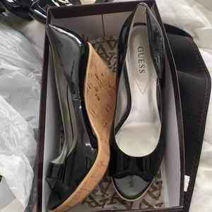 Guess wedges